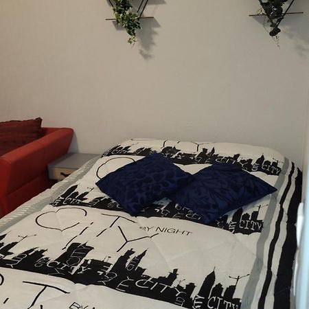 Appartement Jolie Vue Wifi Besançon Extérieur photo