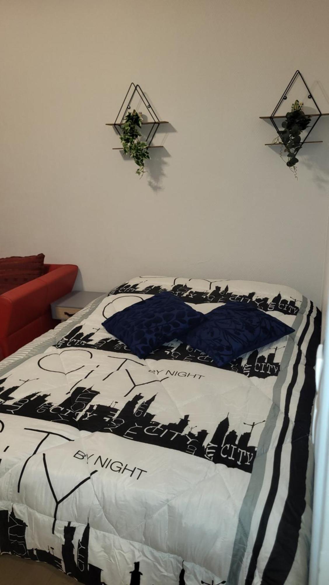Appartement Jolie Vue Wifi Besançon Extérieur photo